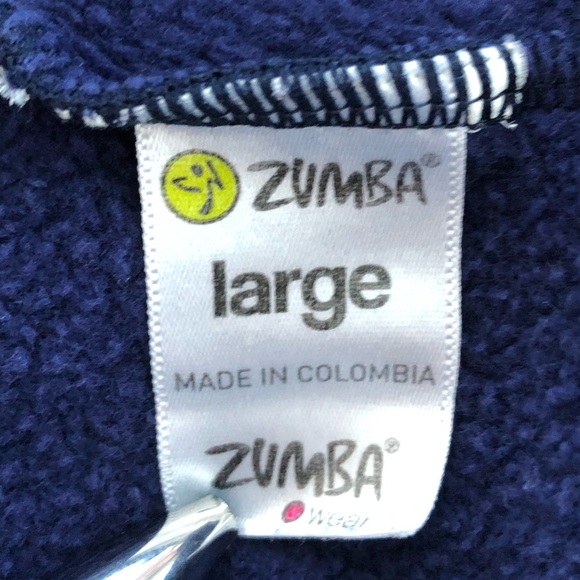 $10 SALE! I LOVE ZUMBA Sweatshirt Heart Dance Fitness Wear L Classic RARE - Picture 9 of 12